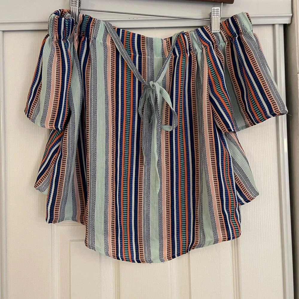 Lily White Striped Off Shoulder Ruffle Top Size S - Picture 2 of 8